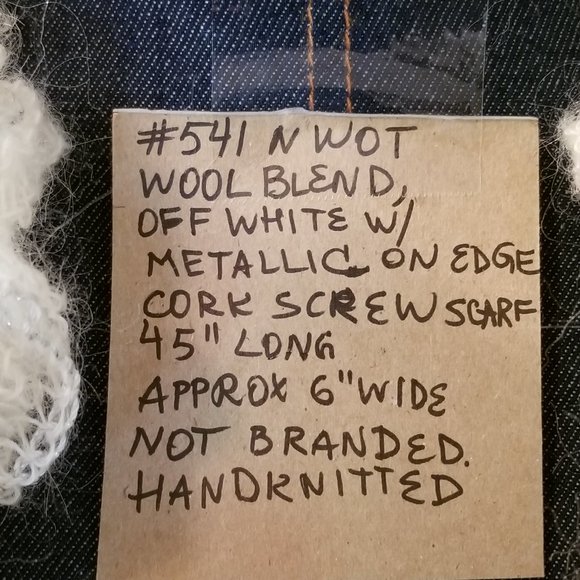 #541 NWOT RARE Hand Knitted Winer White Scarf 45" X 6" - Picture 3 of 9